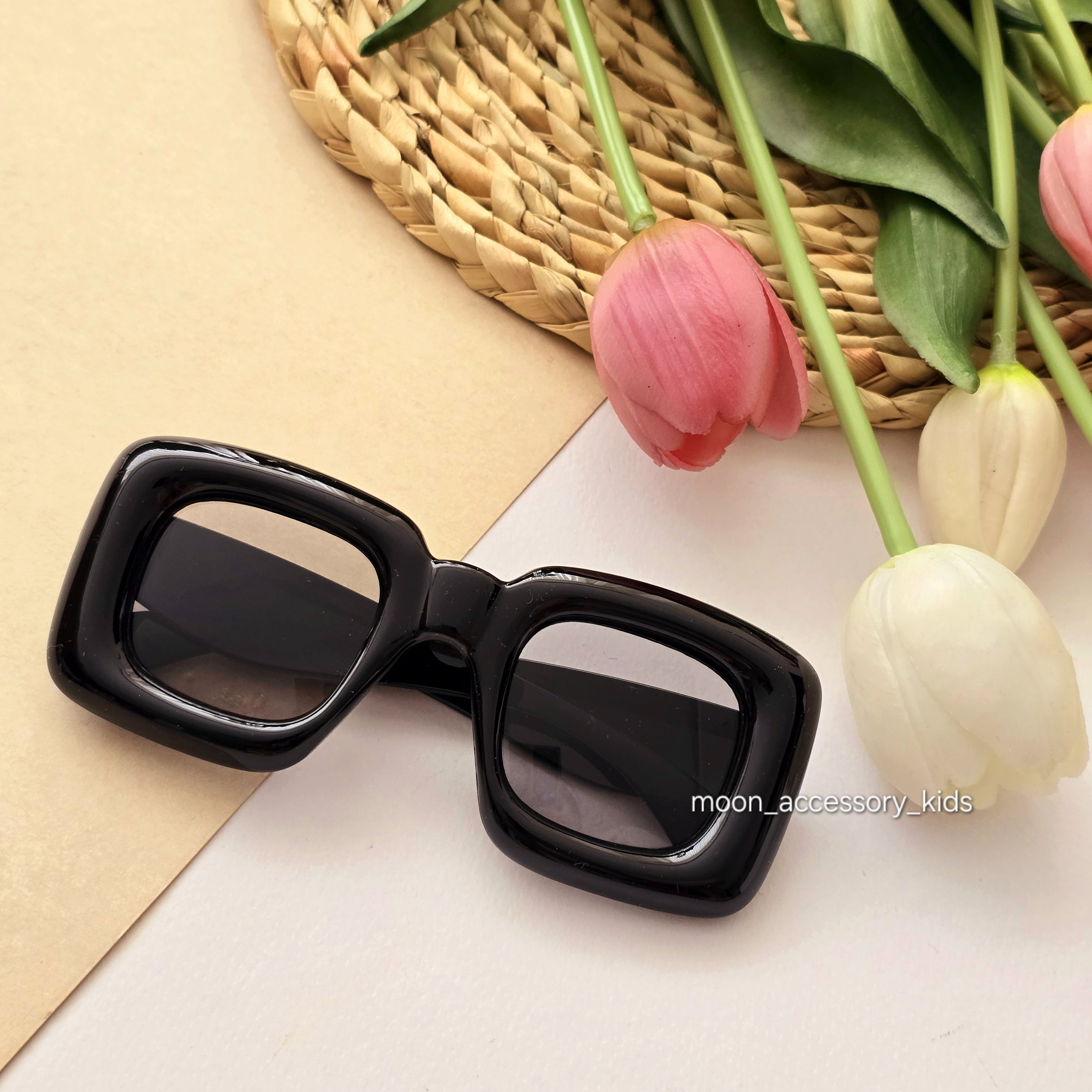 عینک بچگانه مکعب وارداتی